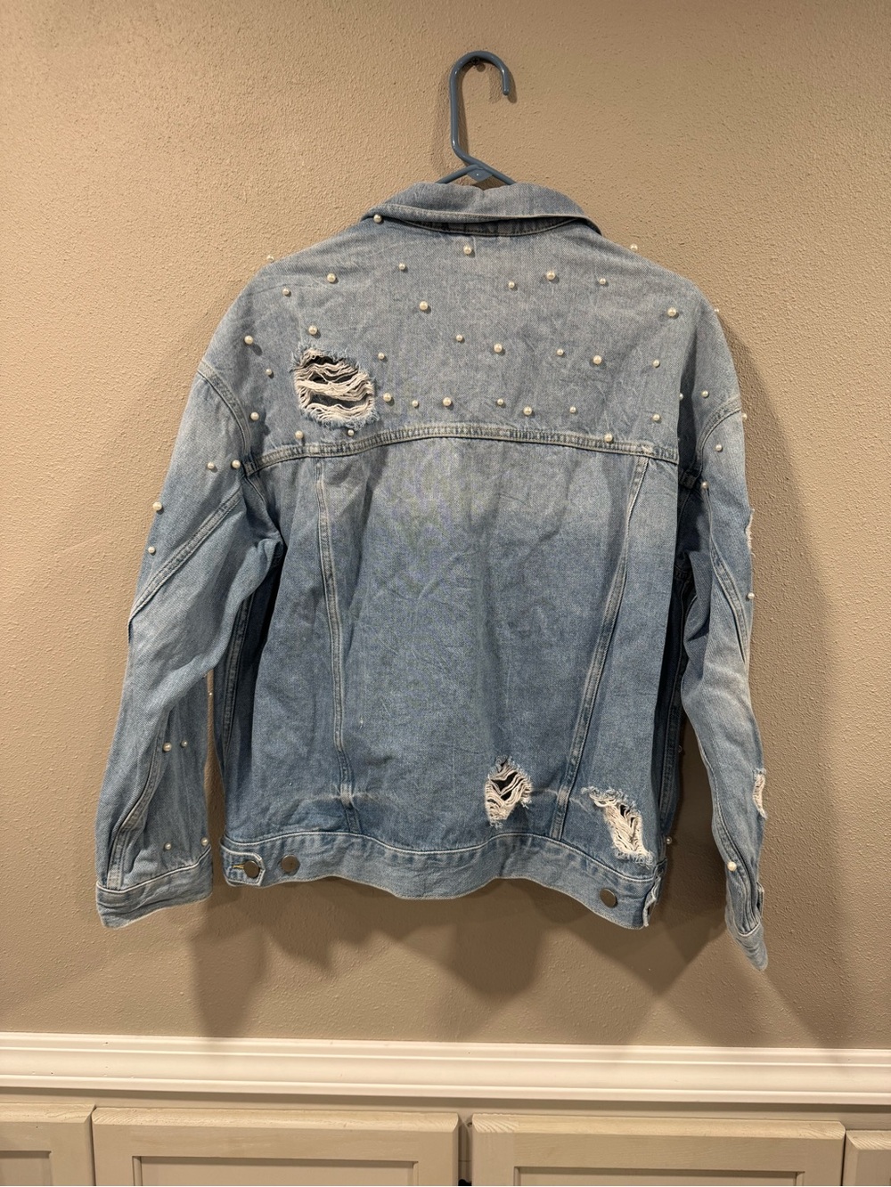 Free People Lazy Sunday Denim Jacket Pearl Distressed - Picture 6 of 6